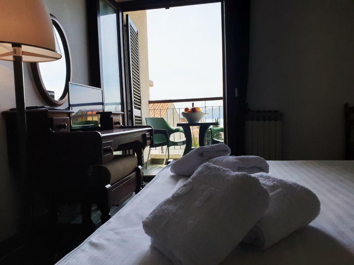 Hotel Sumadija Rafailovici Bečići Buitenkant foto